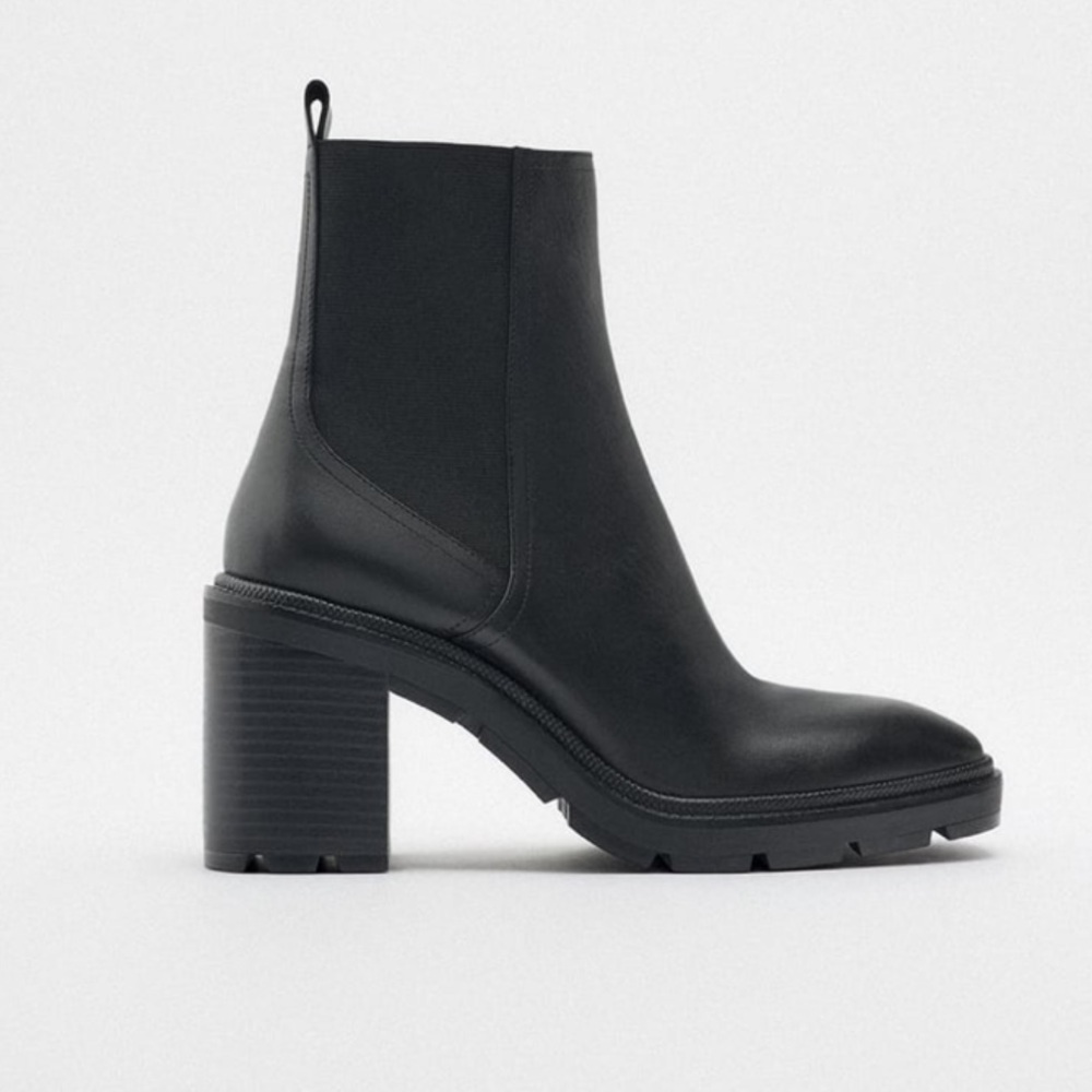 Zara Leather Boots - Picture 4 of 9